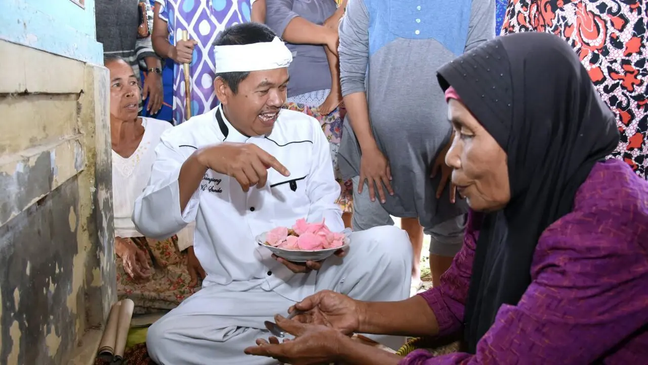 Bupati Purwakarta 'Ditodong' Ibu Ngidam