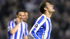 Deportivo La Coruna's Alberto Lopo celebrates after scoring against Feyenoord during their UEFA Cup group H match at Riazor Stadium in Coruna, on November 27, 2008. AFP PHOTO/MIGUEL RIOPA