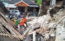 Hujan Deras Picu Bangunan Ambrol di Magetan, Dua Rumah Warga Rusak Parah