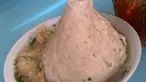 Bakso ini memiliki cita rasa tersendiri karena disertai kuah kaldu yang sedap di lidah.