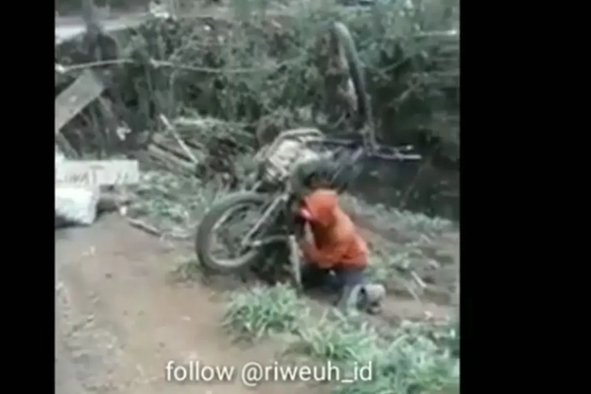 Memanggul motor