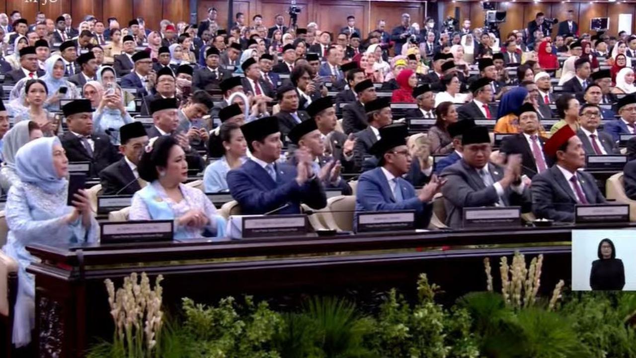 VIDEO: Suasana Detik-Detik Jelang Pelantikan Prabowo-Gibran di Gedung MPR/DPR