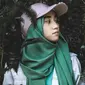 cara memakai hijab pashmina (Sumber: Unsplash)