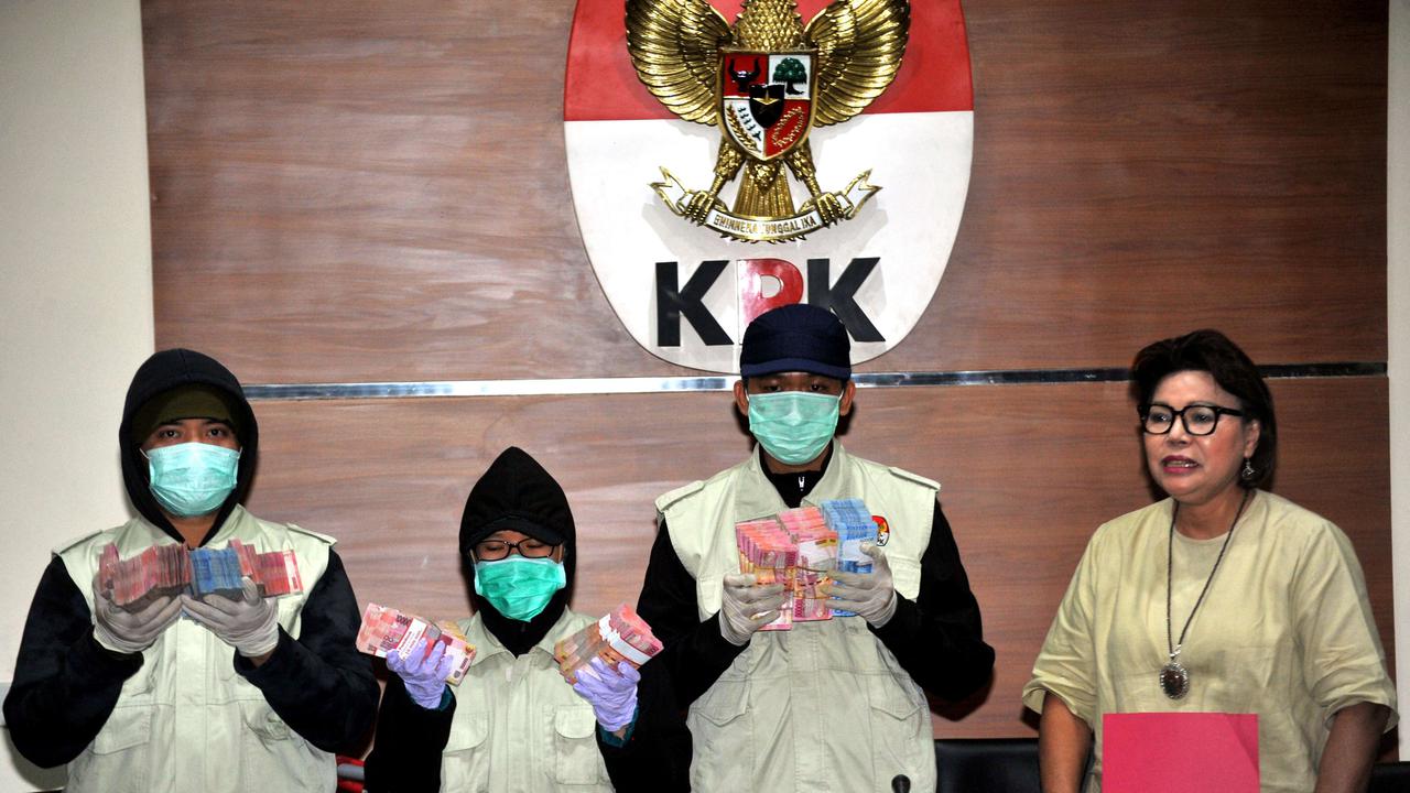 Barang bukti OTT Cilegon