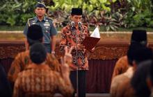 Setahun pemerintahan, Jokowi tersandera kabinet sendiri