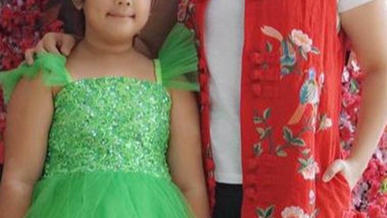 Kini Saingi Pesona Sang Ibu, Ini 8 Potret Transformasi Kedekatan Annisa Pohan dengan Putrinya dari Kecil Hingga Remaja