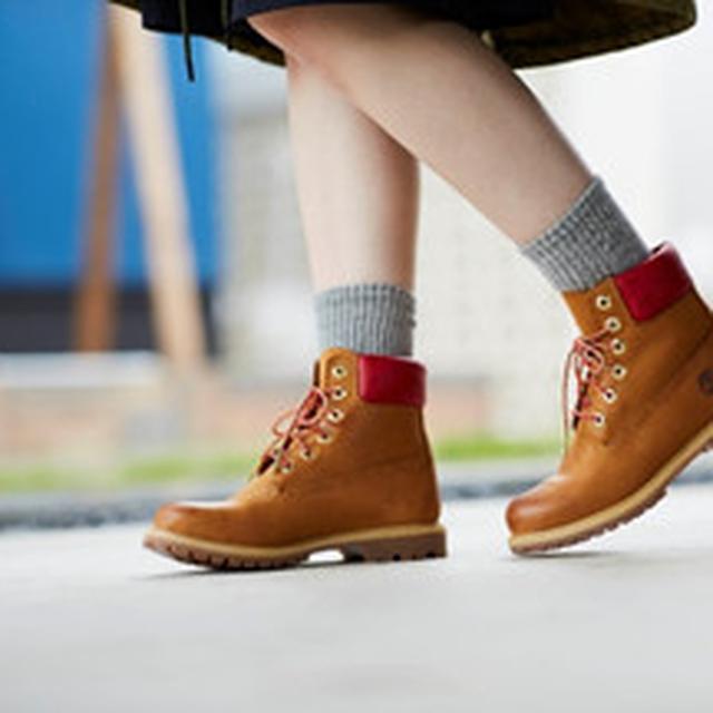 6 Tren Sepatu Yang Akan Ditinggalkan Di 2019 Fashion Fimela Com