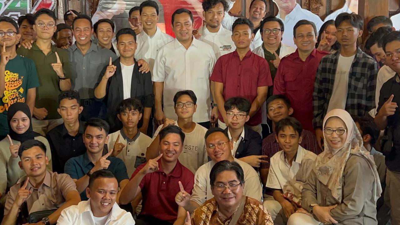 Andika-Hendi diskusi bersama gen-z di Kota Pekalongan