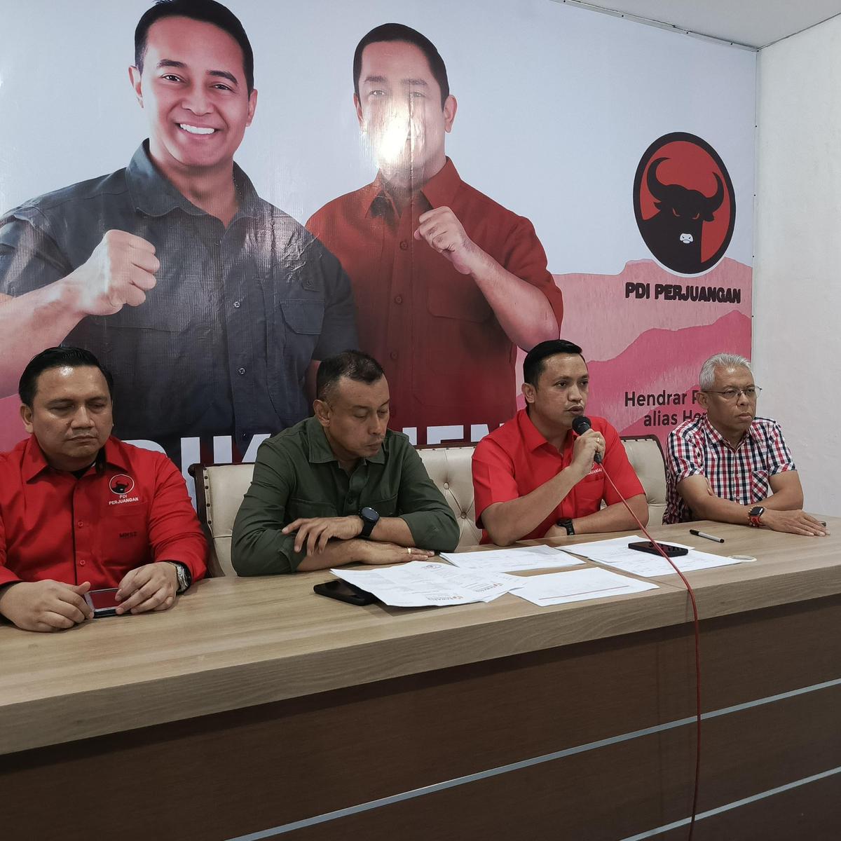Ketua DPP PDI Perjuangan, Ronny B Talapessy
