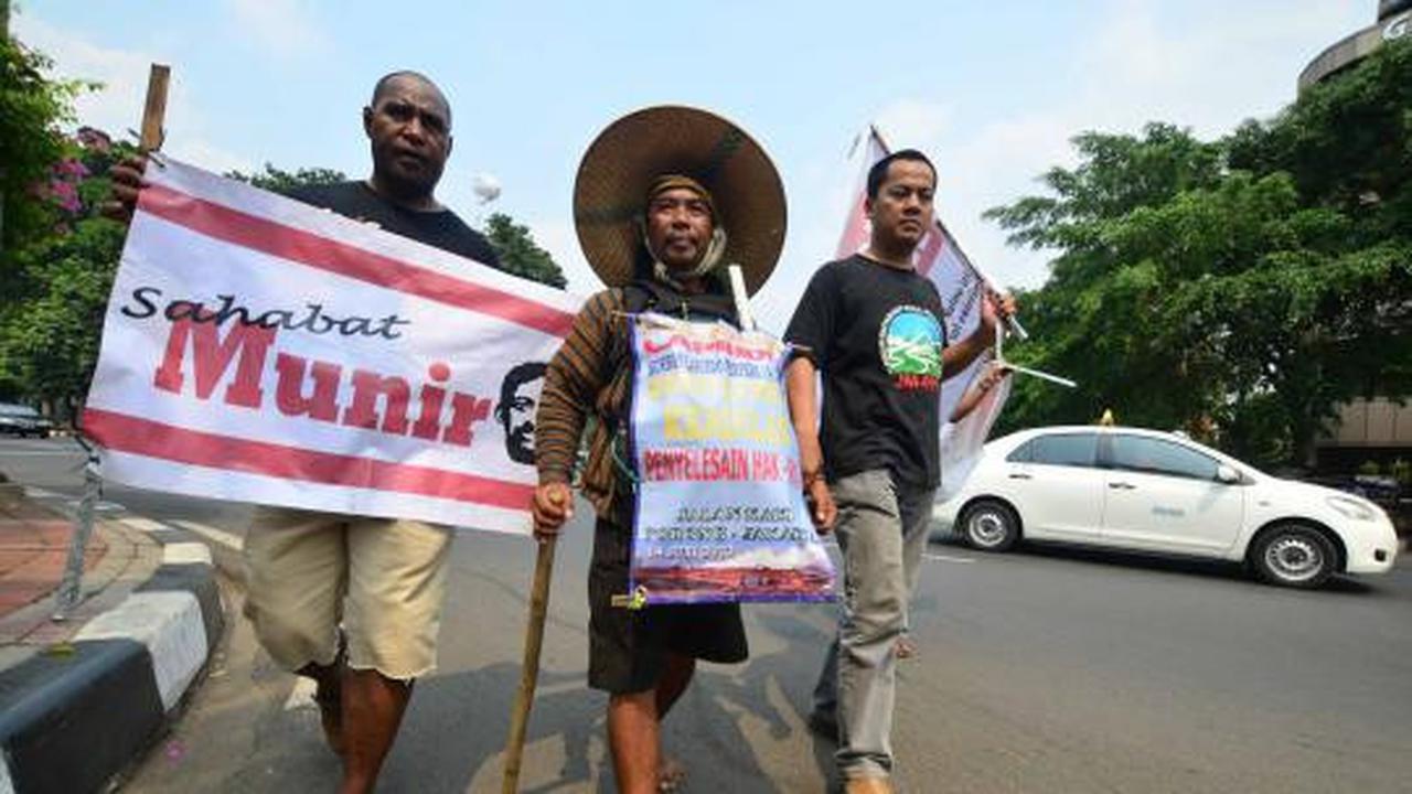 25 Hari jalan kaki, korban Lapindo tiba di Jakarta