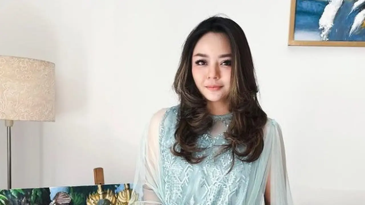 Potret Gita Sinaga (Sumber: Instagram/gitasinaga)