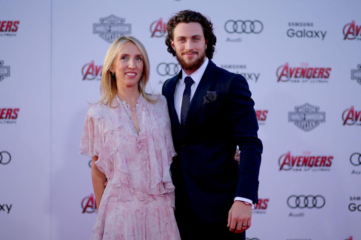 Aaron Taylor-Johnson (Quicksilver) hadir bersama Sam Taylor-Johnson di premier 'Avengers: Age of Ultron'. Foto: MTV