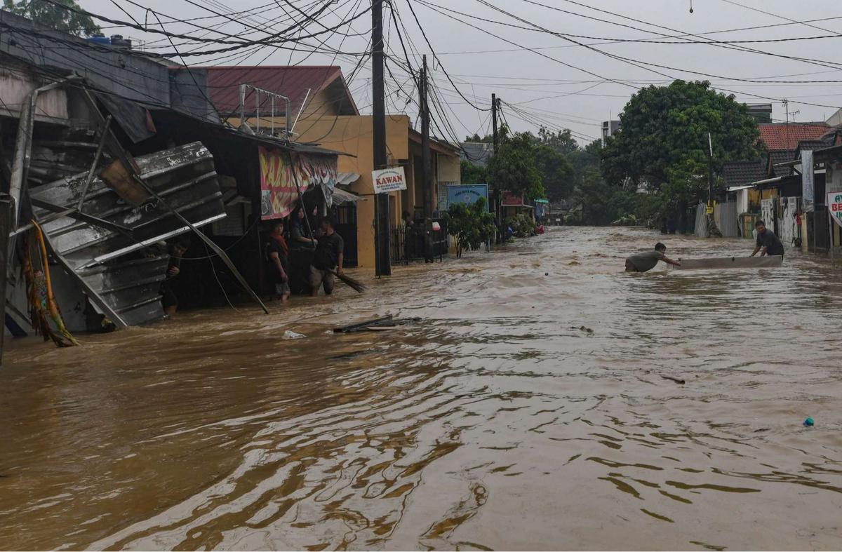 Banjir rendam perbatasan Bekasi-Bogor