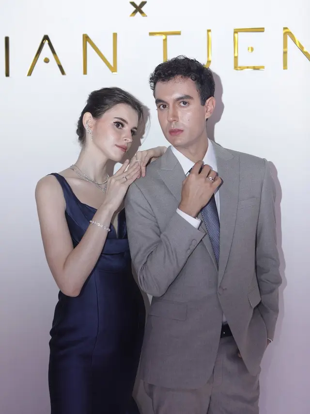 Mengintip Tren Cincin Pernikahan 2023, Warna Ini Paling Jadi Incaran