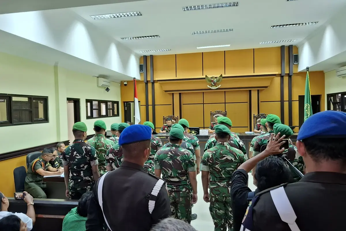 Suasana sidang kasus kematian Prada Lucky Nama d Pengadilan Militer Kupang.