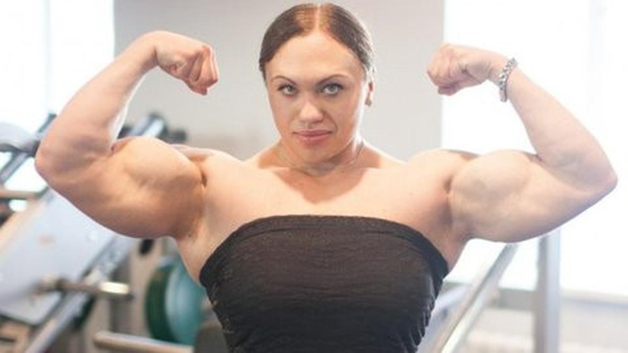 Hulk' wanita tinggal di Rusia, enteng angkat beban 240 Kg