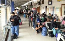 Tiket Kereta Lebaran 2025 Dibuka, Cek Jadwal dan Cara Pemesanannya