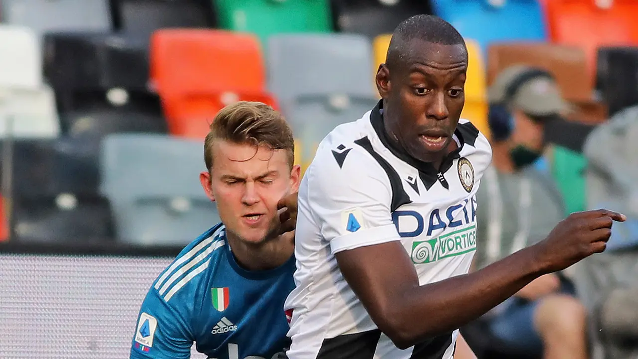 Dikalahkan Udinese 2-1, Juventus Tunda Scudetto