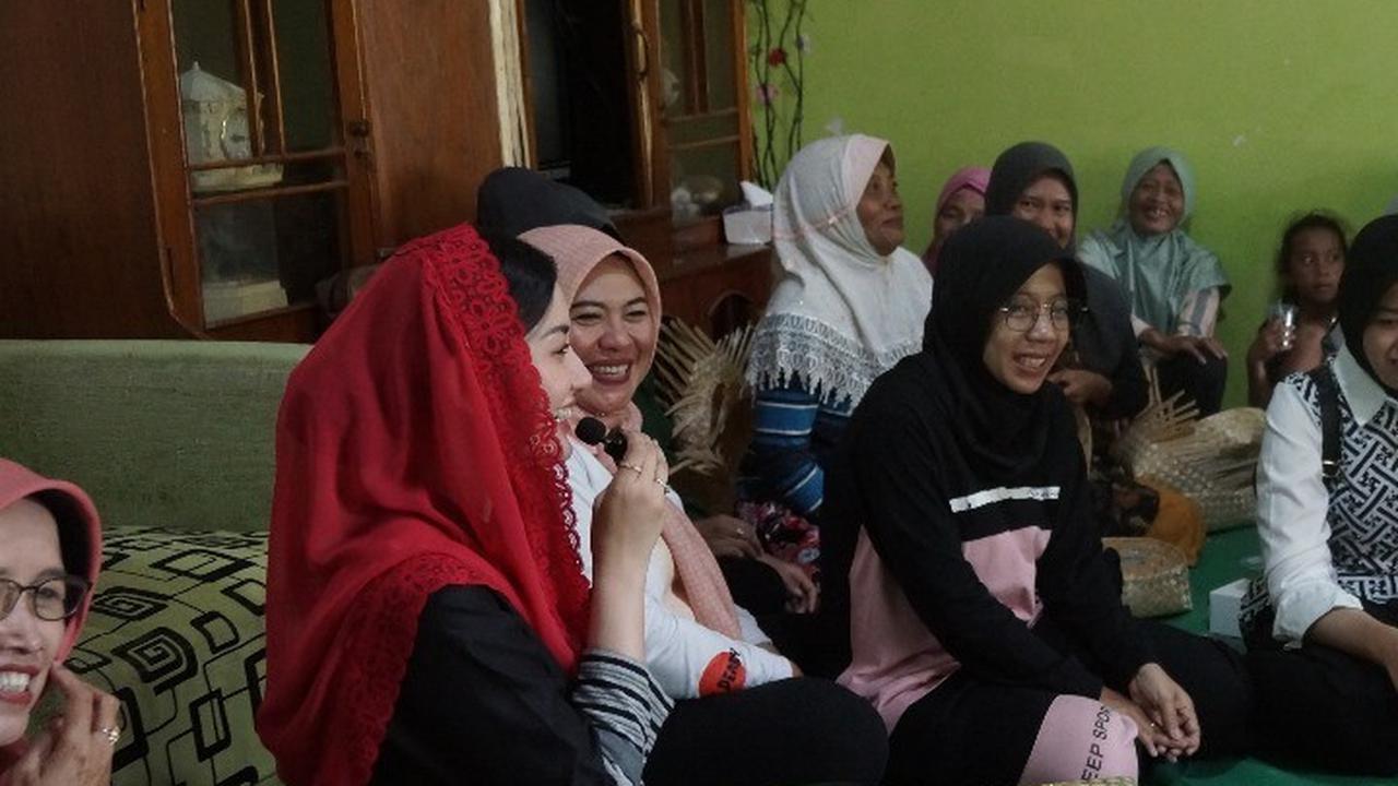 Novita Hardini Dukung Perempuan Pelaku UMKM di Eduprintis Roadshow