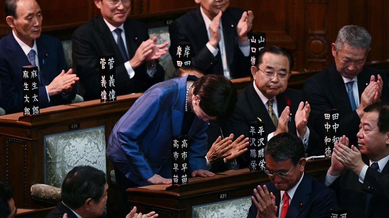 FOTO: Momen Bersejarah, Sanae Takaichi Resmi Jadi Perdana Menteri Perempuan Pertama Jepang