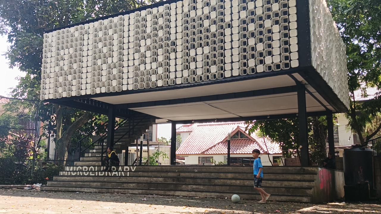 Microlibrary Jalan Bima: Cahaya Literasi yang Kini Meredup di Tengah Kota