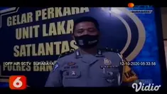Mobil yang dikemudikan Taufiq Hidayatullah (41), menabrak tiang listrik dan terbakar dikarenakan menghindari seorang pengendara motor yang tiba-tiba menyebrang.