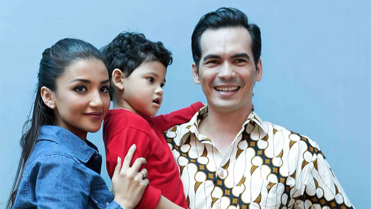 [Bintang] Atalarik Syah dan Tsania Marwa
