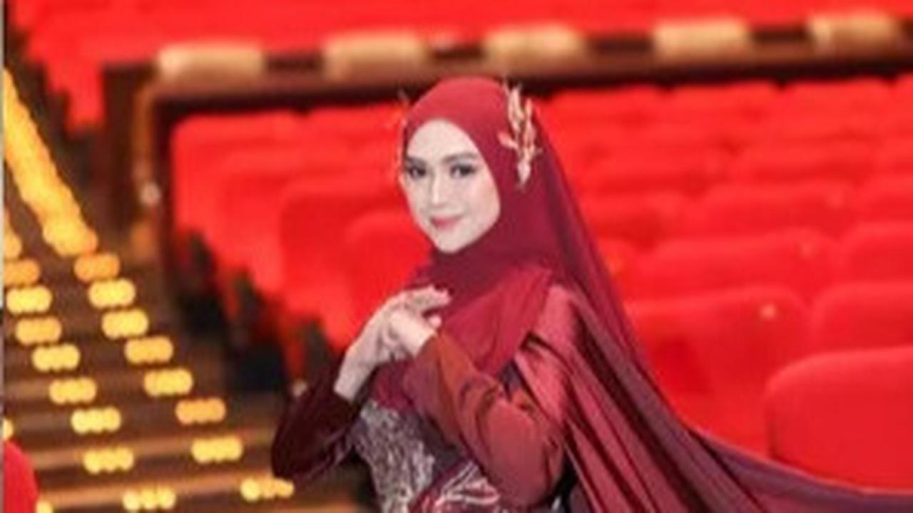 Momen Evan WMD Tak Lagi Malu-Malu Tunjukkan Kedekatan dengan Ria Ricis di Publik, Romantisnya Bikin Netizen Ikut Bahagia