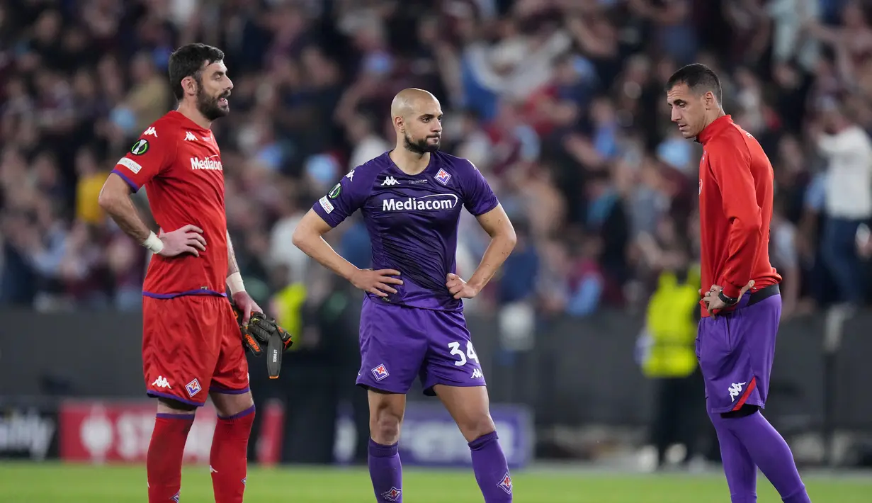 Gol Fiorentina dicetak oleh Giacomo Bonaventura pada menit ke-67. (AP Photo/Petr David Josek)