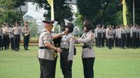 Kalemdiklat Polri Komjen Pol. Prof. Chryshnanda saat menghadiri upacara Pendidikan di Sekolah Polisi Wanita (Sepolwan), Ciputat, Jakarta Selatan (Jaksel), Kamis, 10 Januari 2025. (Istimewa)