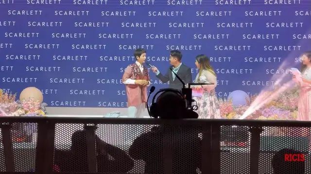 7 Momen Song Joong Ki di Jakarta, Batikan hingga Interaksi Bareng Seleb Indonesia