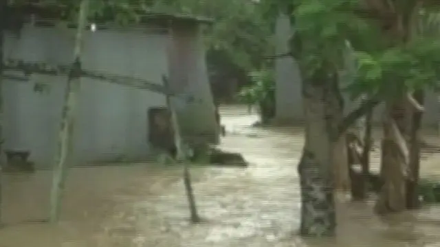 [VIDEO] Banjir Tak Kunjung Surut, Warga Martapura Dievakuasi