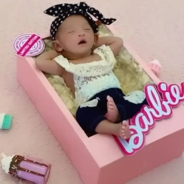 Baby Moana, anak Ria Ricis dan Teuku Ryan (Instagram/riaricis1795/thericisryan)