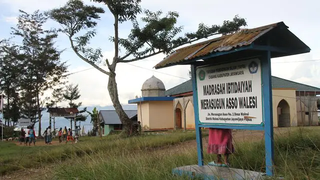 20160609-Pesantren Walesi Papua