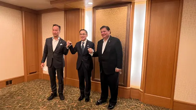 Menteri Koordinator Bidang Perekonomian Airlangga Hartato bertemu dengan Ketua Keidanren dan Presiden/CEO Marubeni Corporation, Masumi Kakinoki.