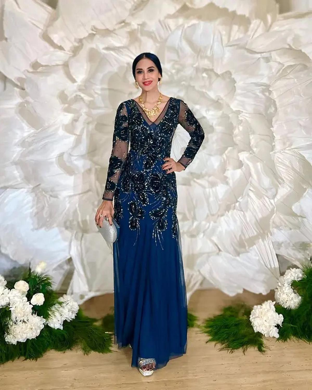 7 Inspirasi Outfit Kondangan Ala Artis Lawas 90-an, Ada Inneke Koesherawati sampai Marini Zumaris yang Tampil Memesona