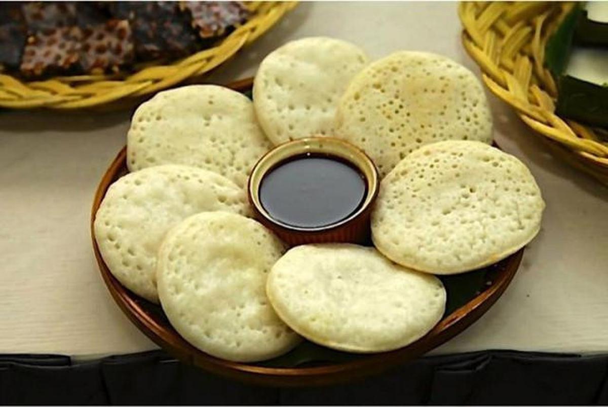 Resep Apem Mekar Anti Gagal, Sarang Putihnya Cantik Banget