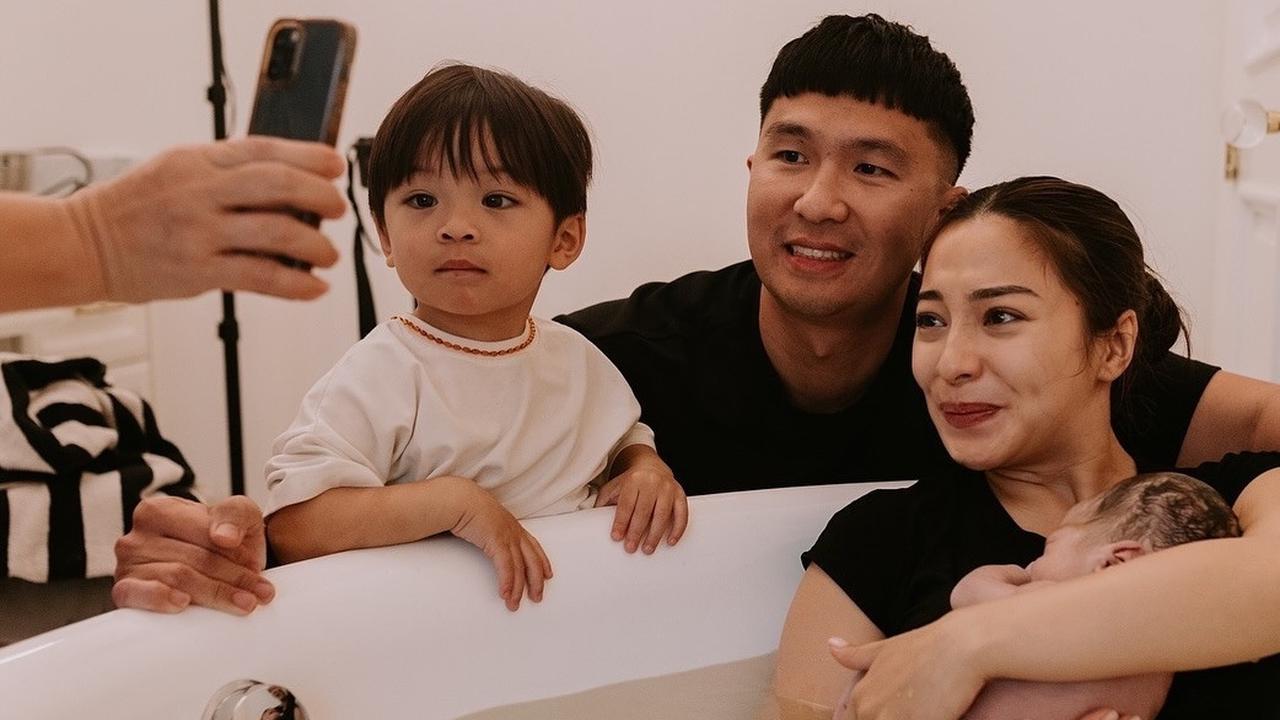 Nikita Willy Ungkap Momen Tak Terlupakan saat Melahirkan Anak ke-2 di Rumah
