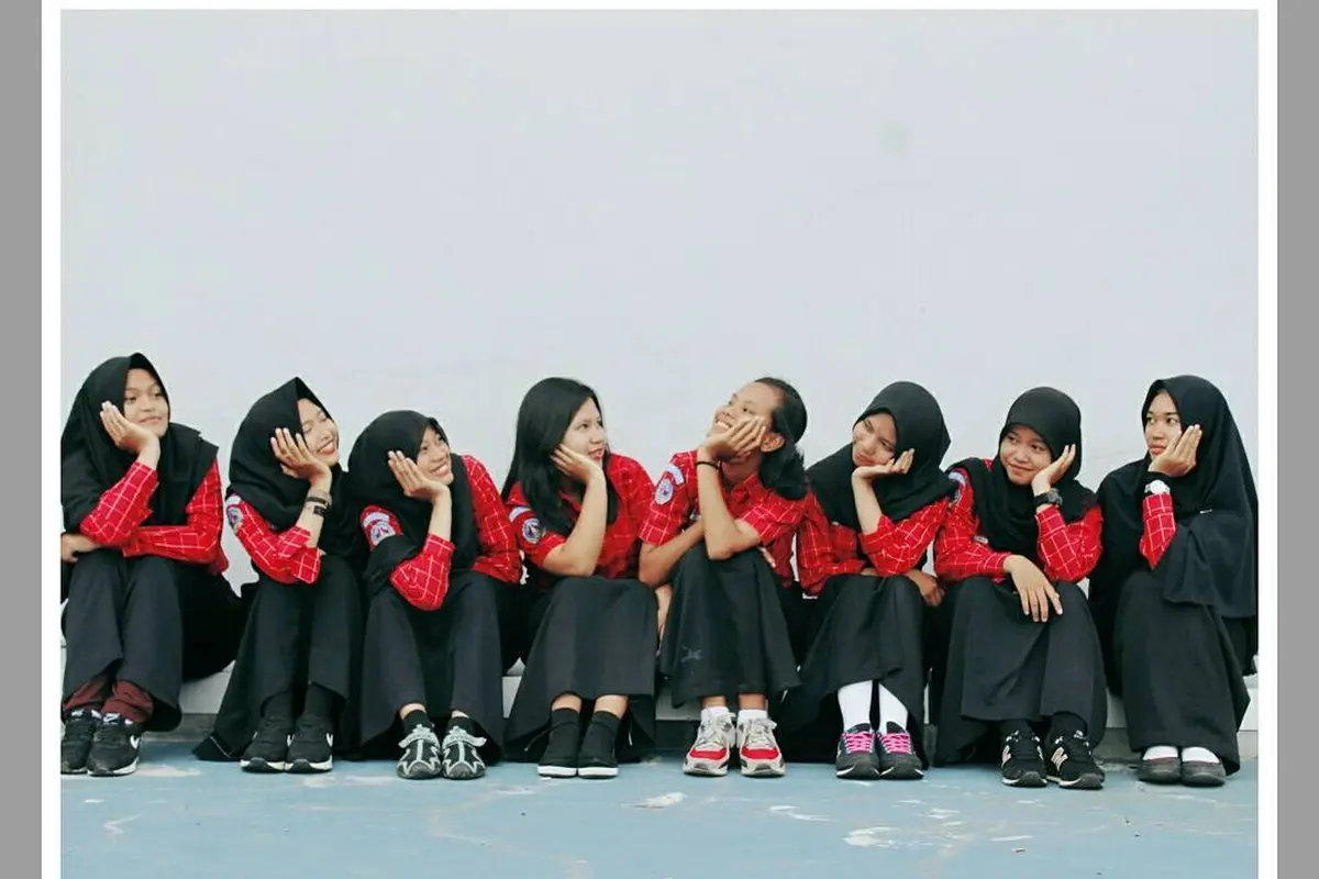 [Bintang] 5 Kegiatan yang Dinanti Cewek Setelah Selesai Ujian Nasional