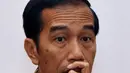 Pak Jokowi lagi pusing mikirin rakyatnya tuh. Ayo semangat Pak Jokowi (Liputan6.com)