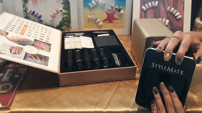 Kreasi Nail Art Kekinian dengan Mesin Printer