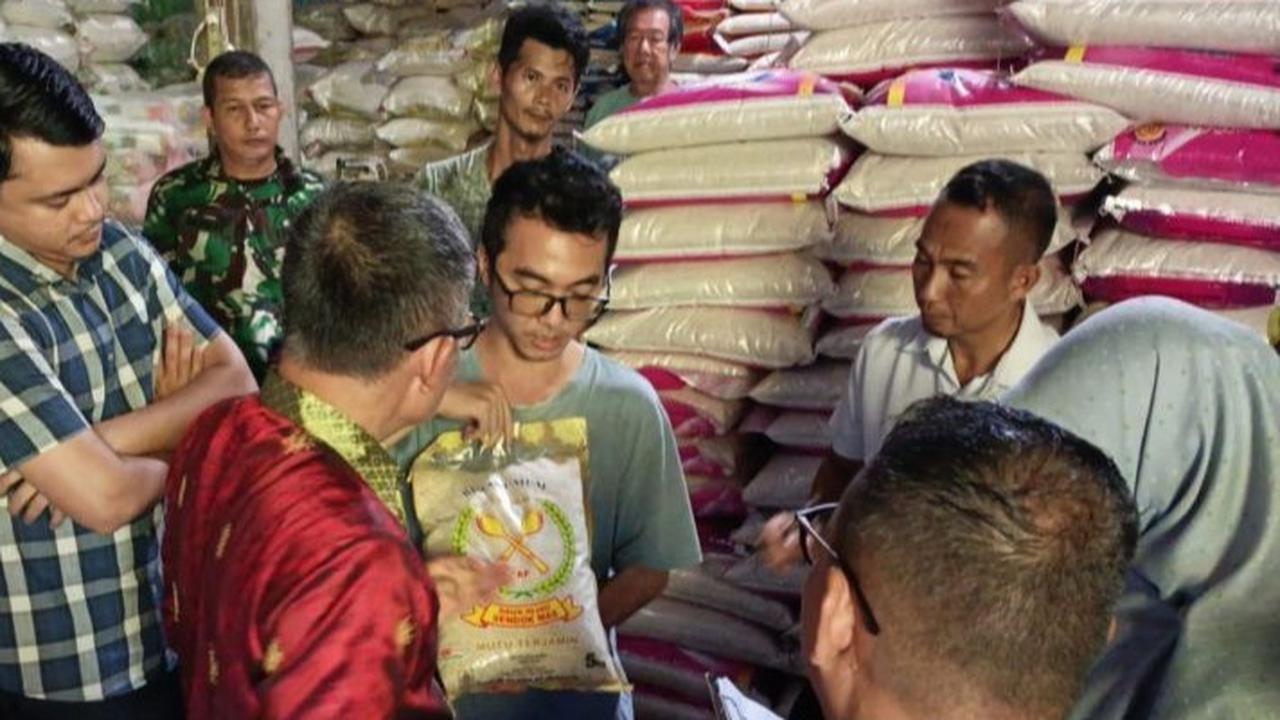 Pemerintah Tidak Pernah Minta Beras Premium Oplosan Ditarik dari Peredaran
