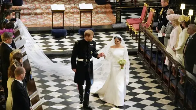 [Bintang] Meghan Markle dan Pangeran Harry