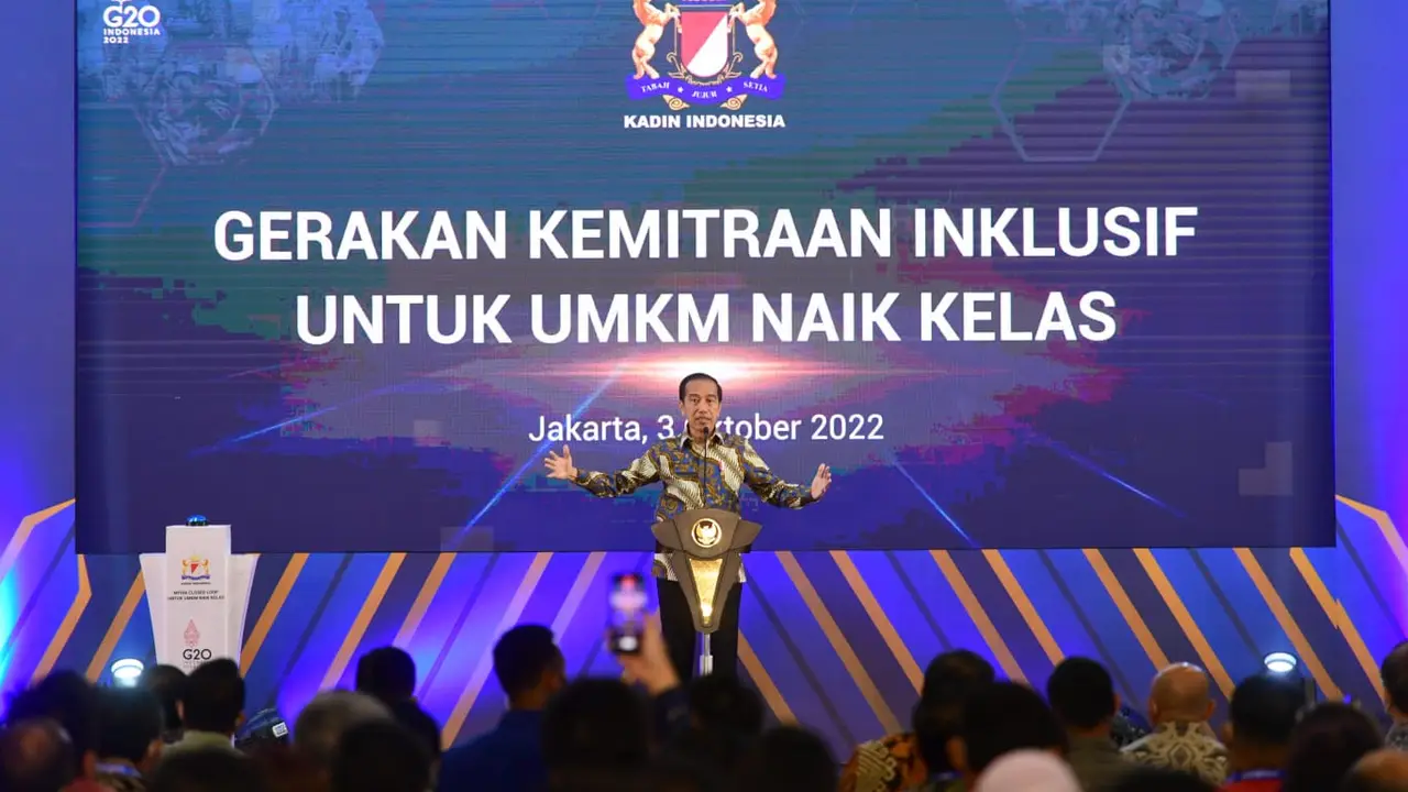 Presiden Jokowi dalam sambutannya saat meluncurkan Gerakan Kemitraan Inklusif untuk UMKM Naik Kelas, Senin (3/10/2022), di Gedung SMESCO, Jakarta.