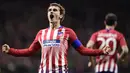 Didatangkan dari Real Sociedad seharga £48,5 juta pada 2014/15, Antoine Griezmann dengan cepat merebut hati penggemar Atletico. Runner up tiga Ballon d'Or 2016 dan 2018 itu telah menyumbang trofi Liga Europa, Piala Super Spanyol, dan Piala Super UEFA di bawah asuhan Simeone. (AFP/Javier Soriano)