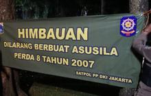 Taman Langsat Buka 24 Jam, Spanduk Tulisan Larangan Asusila Mejeng di Tengah-Tengah