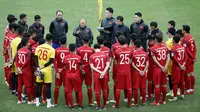 Setelah melalui diskusi panjang, Pelatih Park Hang-seo akhirnya menunjuk 23 pemain untuk masuk skuat Vietnam U-23 di Kualifikasi Piala AFC U-23 2020. (dok. VFF)