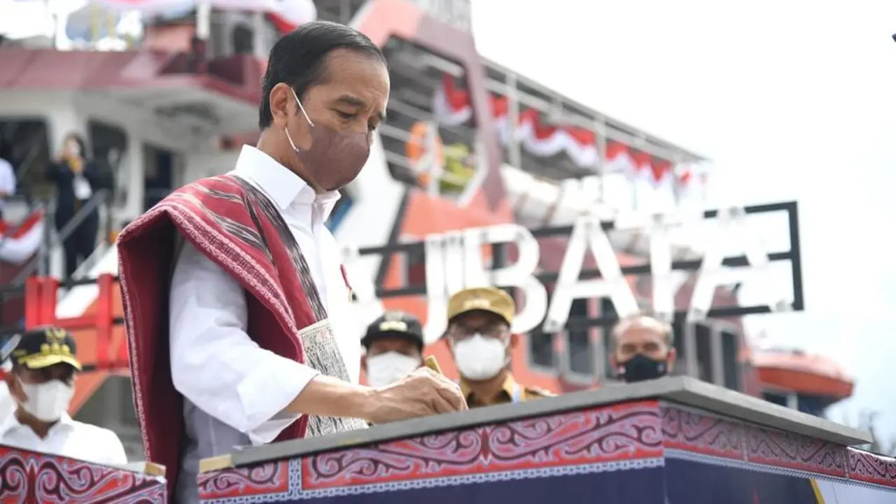 Presiden Joko Widodo meresmikan 7 pelabuhan penyeberangan di Kawasan Strategis Pariwisata Nasional (KSPN) Danau Toba. (Dok Kemenhub)