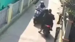Viral Emak-Emak Dijambret hingga Terjungkal dari Motor