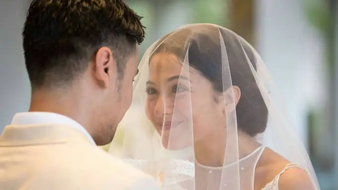 [Bintang] Pernikahan Chicco Jerikho dan Putri Marino